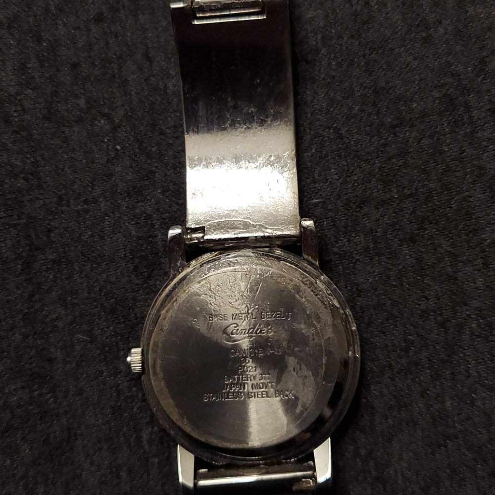 Watch - Picture 3 of 3